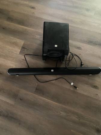 JBL soundbar with bass sub woofer 1