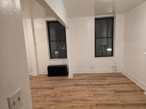 $3,000 3 Bedroom Apt (Brooklyn)63827402719235124