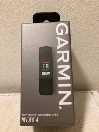 Garmin Vivofit 4 1