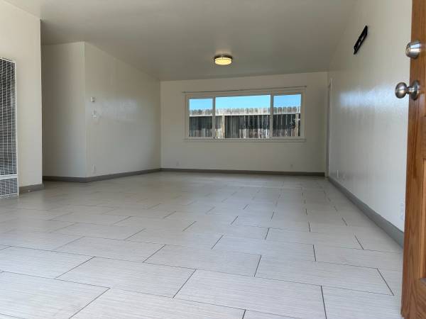 $2,500 / 2br - 960ft2 - $2,500 - 960 sqft - 2Bd/1Ba ground unit of a duplex for rent. SEC 8 OK (fremont / union city / newark)64000756302338124