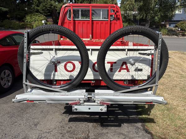 27.5 wheelset - White Industries, Shutter Precision, Velocity 1
