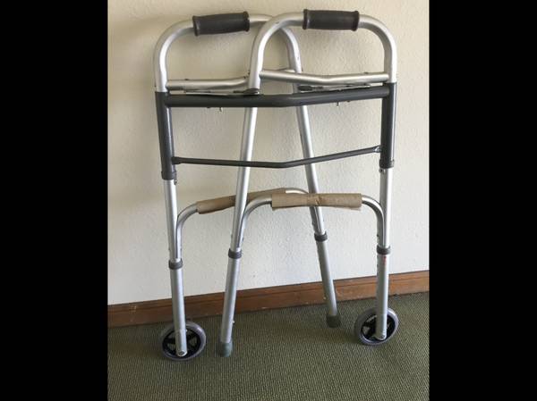 Brand New WALKER 1