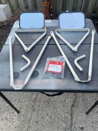 Tripod Mirror Assembly 1