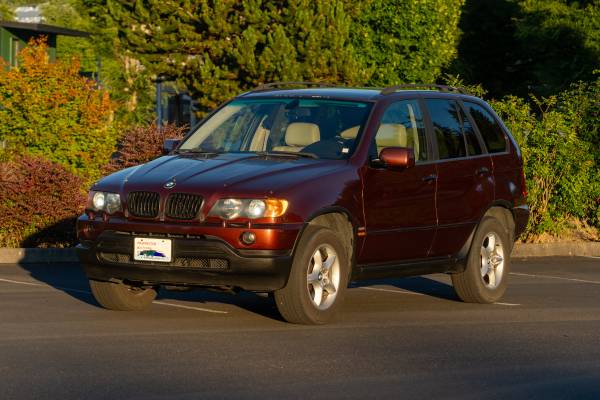 2001 BMW X5 3.0i - $3,500 (Olympia)63622858177153121