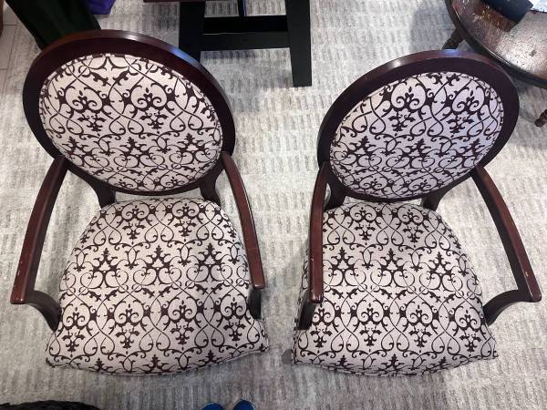 Dining Room End Chairs 1