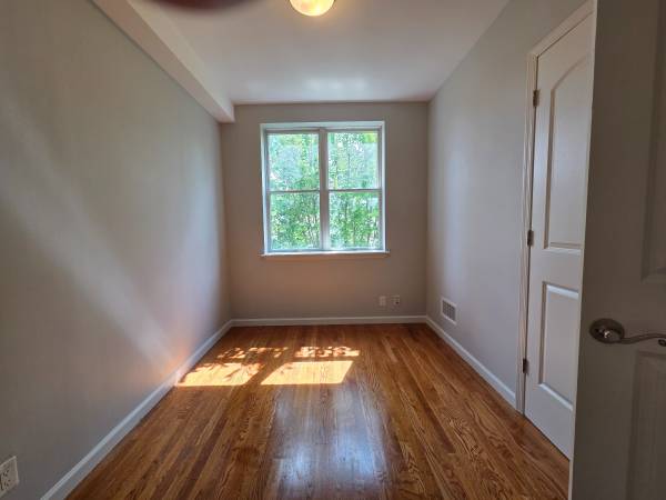 $2,599 / 2br - ____“G” J & M__TRENES___NUEVO COMPLEJO_____HERMOSO APARTAMENTO MODERNO_______ (BED STUY / CLINTON HILL)63698513111169124