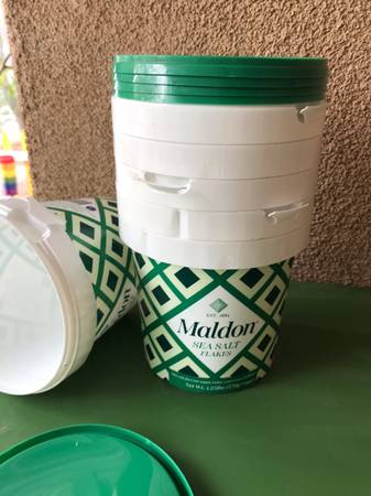 Small buckets 1