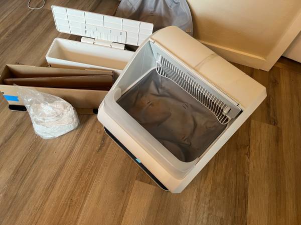 Popur X5 Self-Cleaning Litter Box 1
