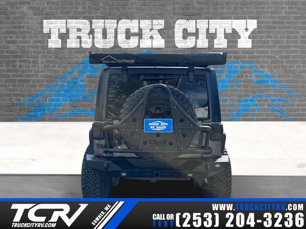 Lifted 2016 Jeep Wrangler Unlimited Sport S - $18,950 (Sumner, WA)63469889324929123
