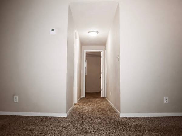 $850 / 2br - 932ft2 - 2 Bed, Patio, Terre Haute IN (3225 E Goldenrod Ave, Terre Haute, IN)63675899057409124