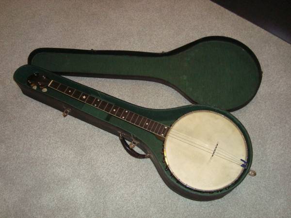 Banjo - Antique 1