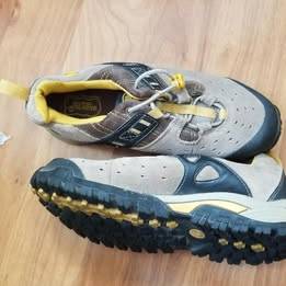 Womens Timberland Hiking Boots - 7M 1