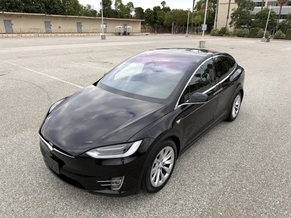 2018 Tesla Model X 75D / EAP Included / Tesla Warranty / Clean Title 1