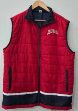 Angels Baseball quilted vest Adult size XL - NEW in package 1