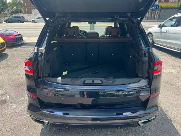 2019 BMW X5 xdrive 40i M sport - $33,000 (Flushing)63654721136899124