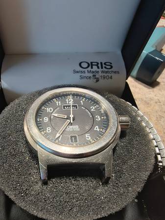 Oris 7500 watch 1