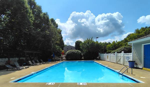 $1041.00 / 2br - 840ft2 - Ground Floor 2 Bed, 1.5 Bath Apartment in Lynchburg, VA - Available 1063851969627651120