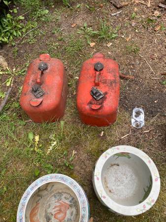 Fishing boat gas tanks 1
