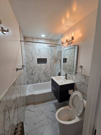 $2,650 / 1br - Renovated and Spacious 1 Bedroom on a Quiet Tree Lined Street (Sheepshead Bay)63689787964161120
