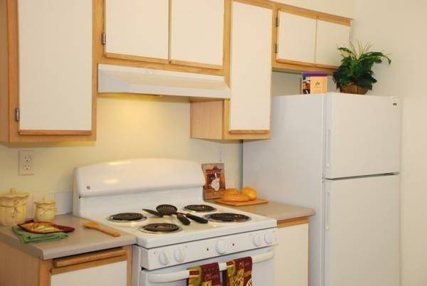 $1,284 / 1br - 582ft2 - 1BD 1BA, TV Room, Situated in Puyallup! (701 43rd Ave SE, Puyallup, WA)63910195438338122