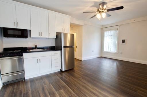 $1,350 / 451ft2 - Beautiful Studio in great First Hill location! (First Hill)63995105727235123