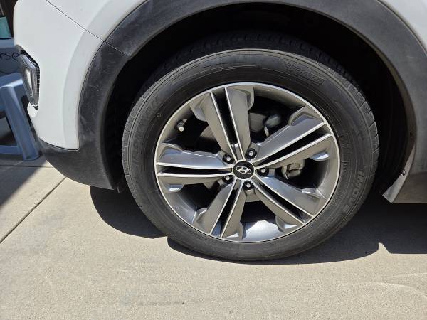 2015 Hyundai Santa Fe Limited - $5,500 (Whittier, CA)63496638607873124