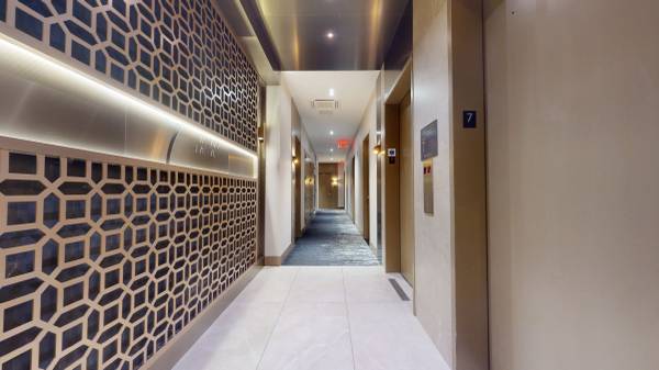 $3,438 / 1br - 700ft2 - The Pinnacle of Luxury at the Heart of Rego Park - Luxury 1Br Rental (Rego Park)63854482364161121