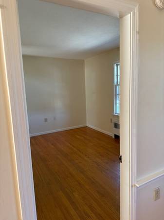 $1,650 / 2br - 1000ft2 - 2 Bedroom 1st Floor Apt in Downtown Peterborough NH (Perterborough, NH)63931656339459123