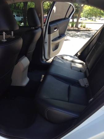 Conductor caballero confiable - Disponible para viajes de cualquier distancia (Carmichael)63280392593665121