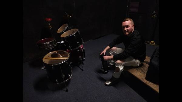 Baterista para banda de pop-punk (Baltimore)522571410876016641