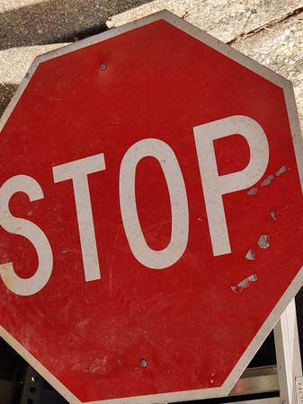 30" Metal Stop Sign 1