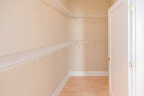 $1,695 / 1br - 1bd sublet at 517 W Oakdale64041646307843122
