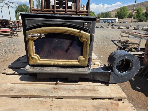 Lopi Fireplace Insert 1