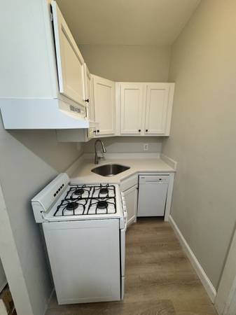 $4,500 / 3br - RENOVATED 3BED NO BROKER FEE (Fenway)63856446472705120