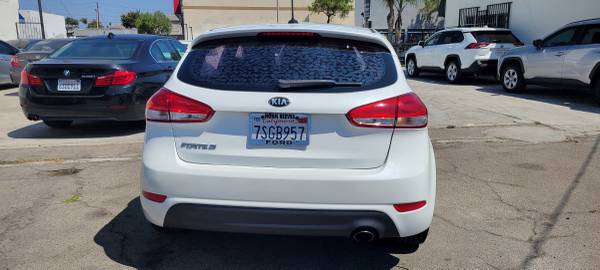 2016 Kia Forte 5 LX - $6,995 (East los angeles)63470893082753123