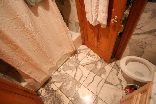 $1,375 / 4br - $1,375 Basement Suite in 4 Bed/3 Bath Townhouse 12/1 (East Cambridge)63875606127875122