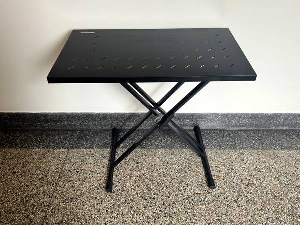 Gator Frameworks utility table top + X-style stand 1