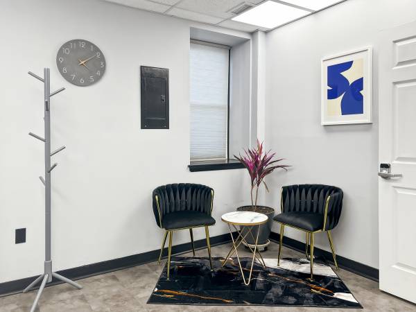 $35 Fully Equipped Meeting Room - A/V, Wi-Fi and More! (Haverstraw)64035736962050123