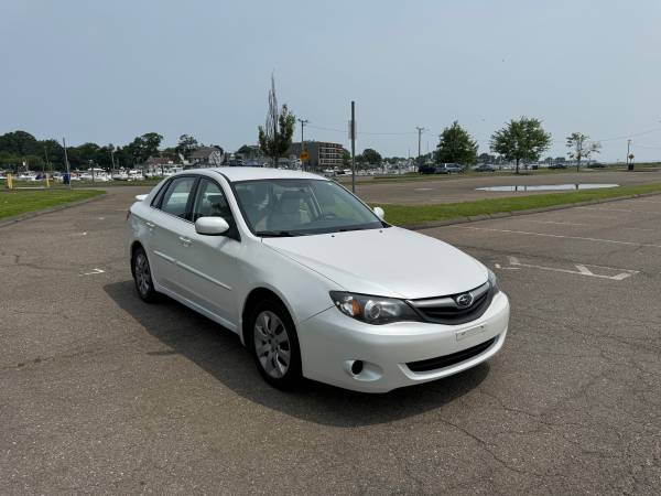Subaru Impreza 2.5i sedán 4D - $5,40063654712855041121