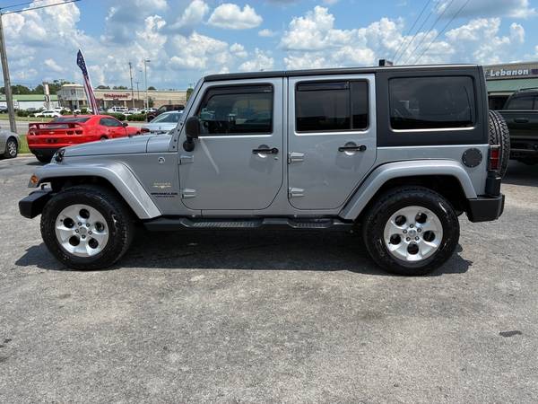 2015 Jeep Wrangler Unlimited 4WD 4 puertas Sahara - $17,493 (Lebanon, TN)63470434183043121