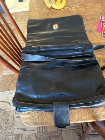Maletín de cuero para hombre - $35 (Nueva York)63471464150659122