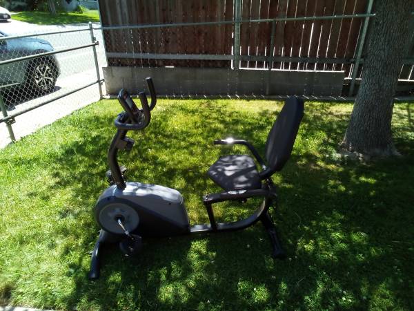 NEW EXCRISE BIKE FOR SALE!!!! 1