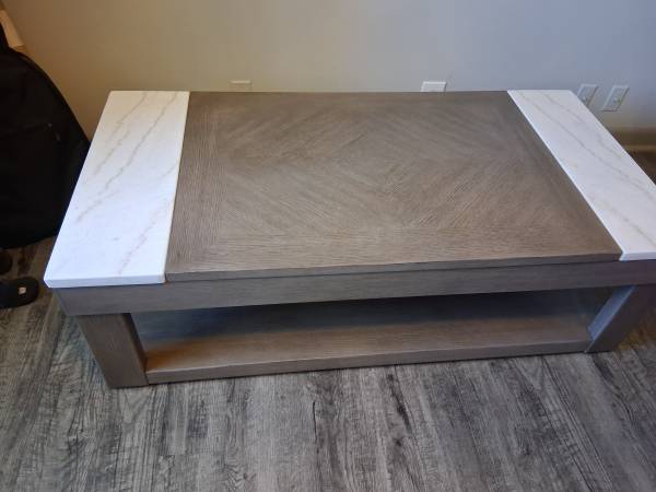 Ashley Coffee table 1