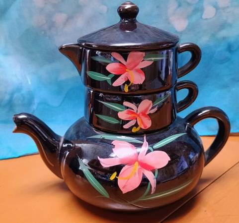 Vintage Stacking Tea Pot 1