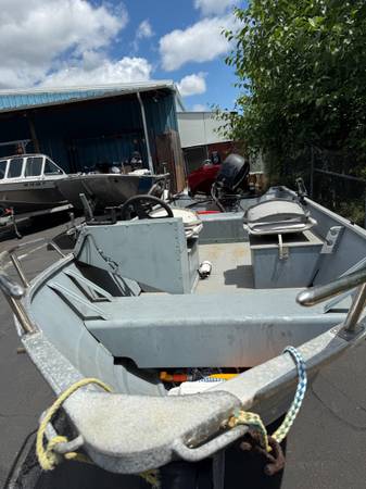 2010 Smokercraft 15' Alaskan SC - $6.49563471421231619124