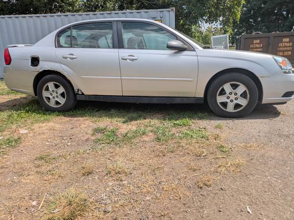 2005 Chevy Malibu - $1,850 (Cicero)63442679262083124