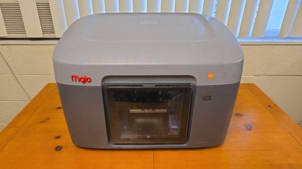 Stratasys Mojo 3D Printer 690-10000 Desktop Professional Grade FDM Pri 1