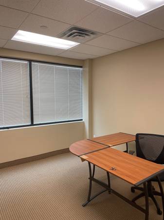$500 / 500ft2 - Middletown / Red Bank professional office for lease (280 Highway 35)63612018113793122