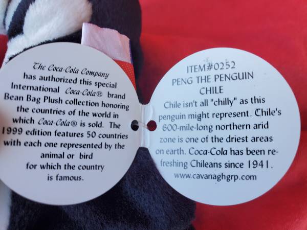 1999 Coca-Cola Bean Bag Plush - Peng the Penguin Chile Toy - $10 (Tacoma)63471422189825122