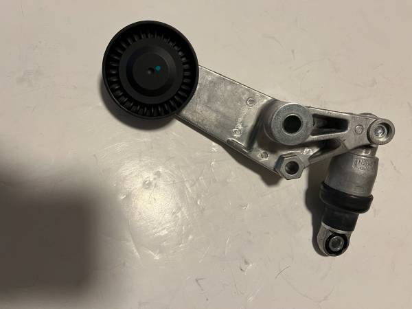 Serpentine Belt Tensioner for '98-08 Toyota/Pontiac/Chevy 1.8L 1